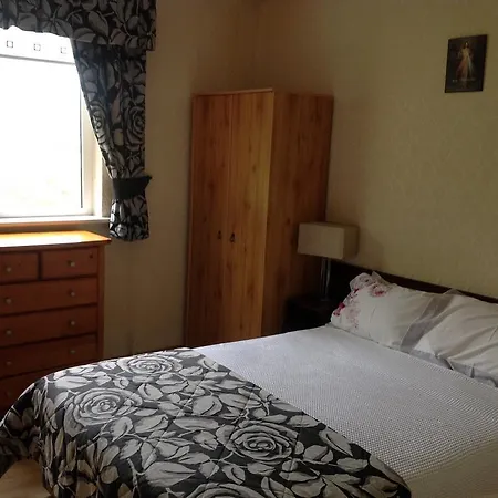 Bed and Breakfast Divine Mercy Knock (Mayo)