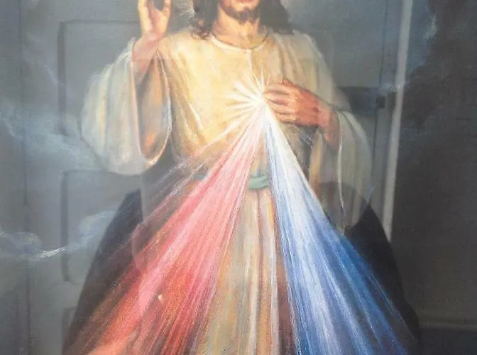 Oda ve Kahvaltı Divine Mercy *