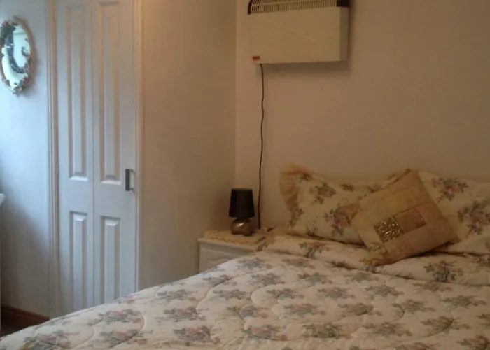 Oda ve Kahvaltı Divine Mercy *